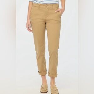 NWT-J.Crew Women's High-Rise Girlfriend
Chino